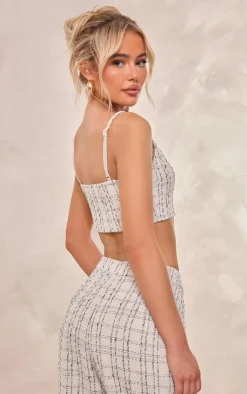 New PrettyLittleThing Boucle Strappy Scoop Neck Bralet Cream
