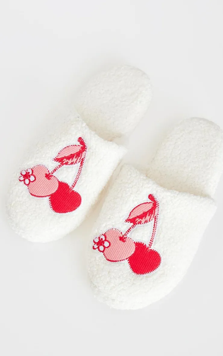PrettyLittleThing Stocking Stuffers*Cherry Applique Borg Slippers