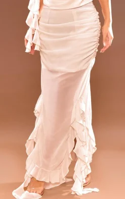 New PrettyLittleThing Chiffon Ruffle Detail Midaxi Skirt Cream
