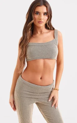 Best PrettyLittleThing Contrast Crinkle Rib Crop Top Cream