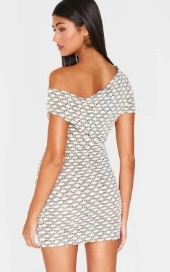Contrast Textured Asymmetric One Shoulder Bodycon Dress-PrettyLittleThing Discount