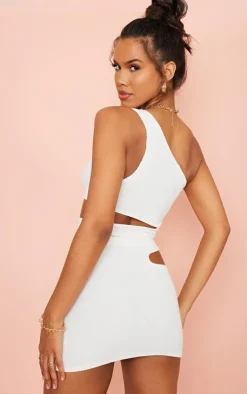 Discount PrettyLittleThing Crinkle Rib One Shoulder Cut Out Crop Top Cream