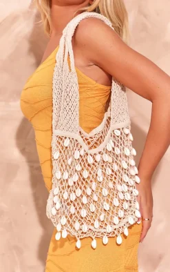 PrettyLittleThing Shoppers*Crochet Knit Shell Detail Beach Shopper Bag