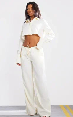Clearance PrettyLittleThing Cropped Shirt Cream