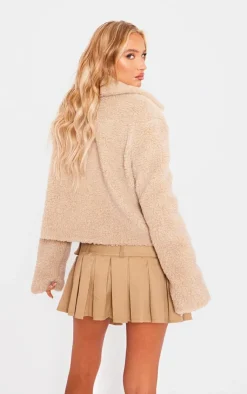 PrettyLittleThing Teddy Coats*Cropped Teddy Coat