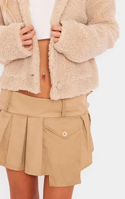 PrettyLittleThing Teddy Coats*Cropped Teddy Coat