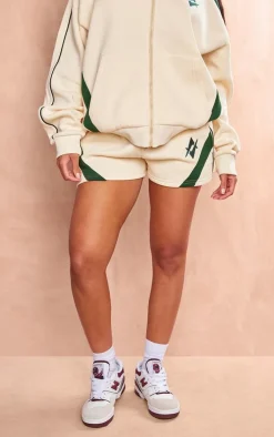 Discount PrettyLittleThing Embroidered Graphic Contrast Runner Shorts Cream