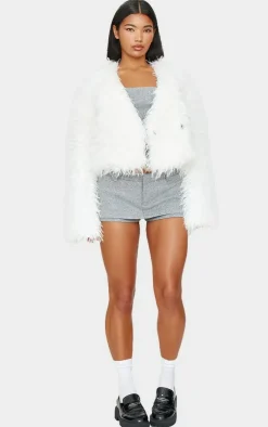 PrettyLittleThing Faux Fur Coats*Faux Fur Cropped Coat