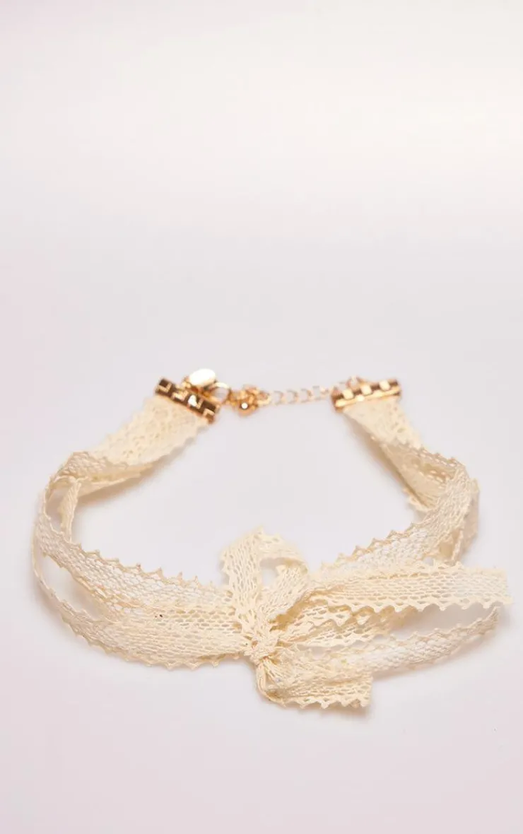 PrettyLittleThing Necklaces*Linen Layer Bow Choker