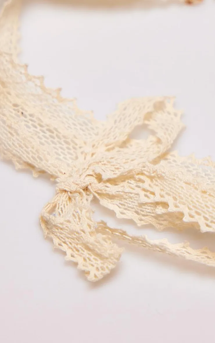 PrettyLittleThing Necklaces*Linen Layer Bow Choker