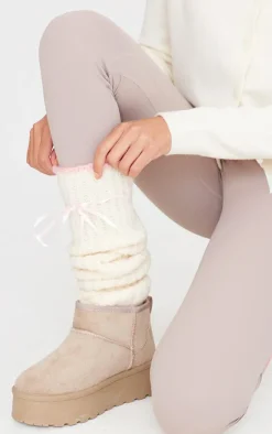 PrettyLittleThing Winter Accessories*Loose Knit Bow Leg Warmers