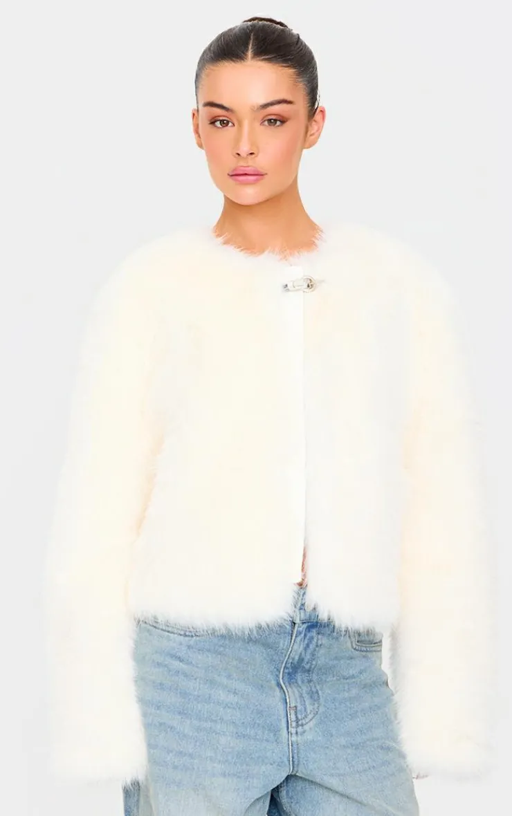 PrettyLittleThing Faux Fur Coats*Metal Trim Detail Faux Fur Jacket