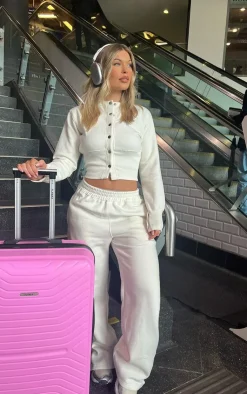 Best PrettyLittleThing Mid Rise Wide Leg Sweatpants Cream