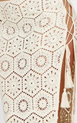 Discount PrettyLittleThing Patterned Crochet Knit Maxi Skirt Cream