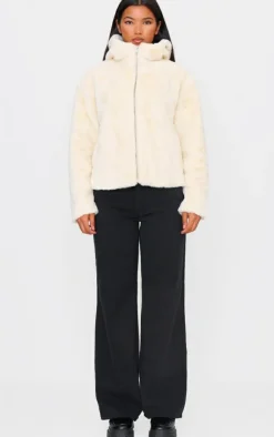 PrettyLittleThing Faux Fur Coats*Plush Faux Fur Hooded Zip Up Jacket