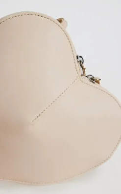 PrettyLittleThing Crossbody Bags*Pu Heart Crossbody Bag