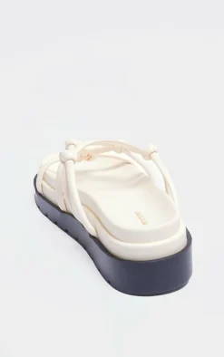 PrettyLittleThing Flat Sandals*PU Round Toe Knotted Tube Strap Sandals