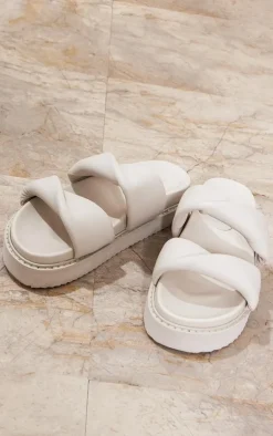 PrettyLittleThing Flat Sandals*PU Round Toe Twisted Strap Footbed Flat Sandals