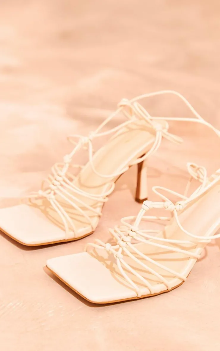 PrettyLittleThing Mid Heels*PU Square Toe Woven Lace Heeled Sandals