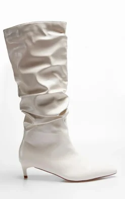 PrettyLittleThing Wide Fit Boots*PU Wide Fit Gathered Low Heel Knee High Boots