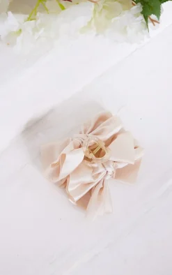 PrettyLittleThing Hair Accessories*Satin Oversized Bow Hair Claw