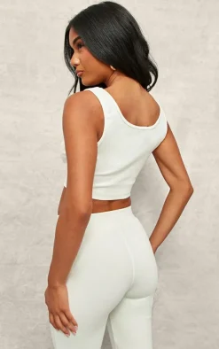 Clearance PrettyLittleThing Scooped Neck Crop Top Cream