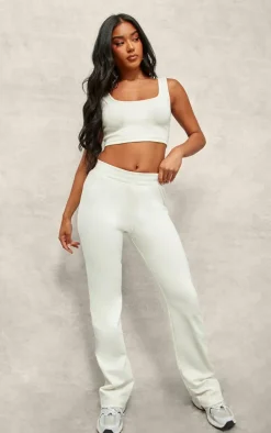 Clearance PrettyLittleThing Scooped Neck Crop Top Cream