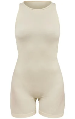 PrettyLittleThing Seamless Gym Wear*Seamless Strappy Ruched Bum Gym Unitard