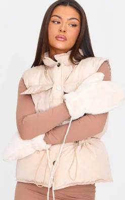 PrettyLittleThing Scarves & Gloves*Soft Faux Fur Attached Mittens