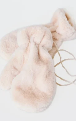 PrettyLittleThing Scarves & Gloves*Soft Faux Fur Attached Mittens