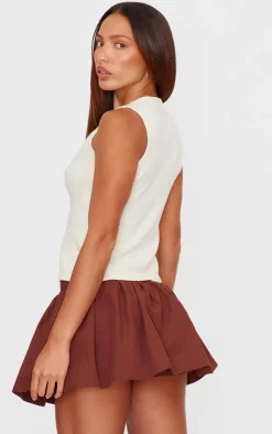 PrettyLittleThing Knitted Tops*Soft Knitted Button Through Vest
