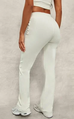 Best PrettyLittleThing Straight Leg Pants Cream