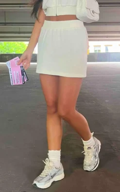 Discount PrettyLittleThing Sweat Mini Skirt Cream