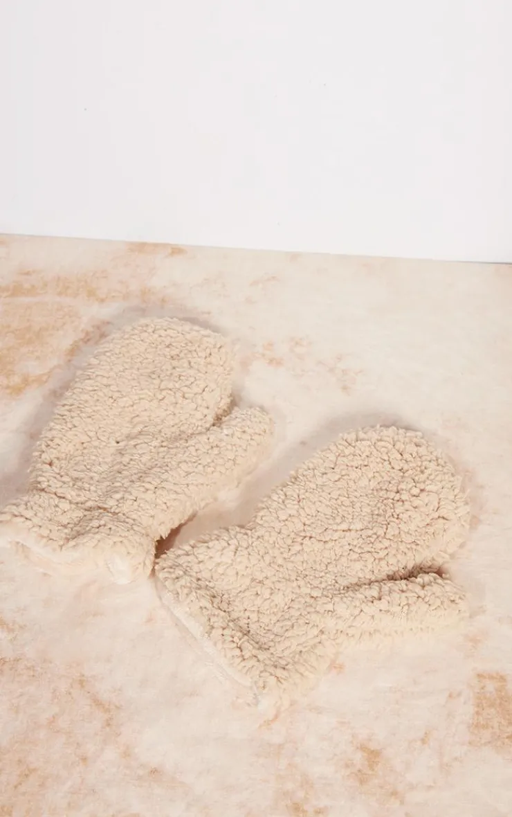 PrettyLittleThing Scarves & Gloves*Teddy Fleece Gloves