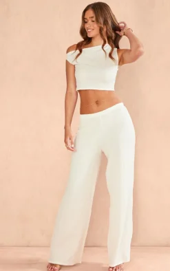 Best PrettyLittleThing Textured Off The Shoulder Long Top Cream