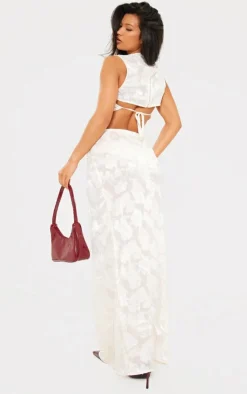 Best PrettyLittleThing Woven Floral Sleeveless Tie Back Crop Top Cream
