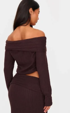 Online PrettyLittleThing Soft Rib Off The Shoulder Long Sleeve Long Top Dark Chocolate