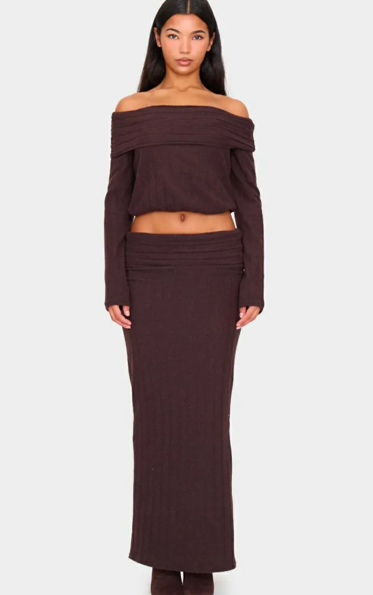 Online PrettyLittleThing Soft Rib Off The Shoulder Long Sleeve Long Top Dark Chocolate