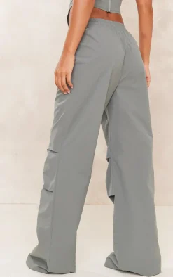 Clearance PrettyLittleThing Shell Ruched Toggle Drawstring Cargo Pants Dark Khaki