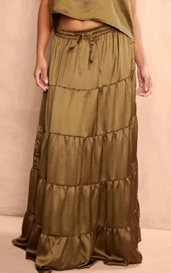 New PrettyLittleThing Satin Tiered Maxi Skirt Dark Olive
