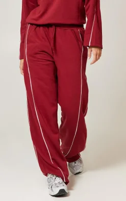 Sale PrettyLittleThing Contrast Piping Detail Wide Leg Sweatpants Dark Red