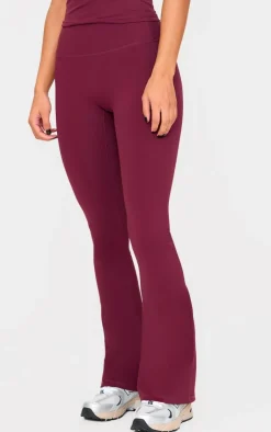 PrettyLittleThing Yoga Pants*Sculpt Flare Yoga Pants