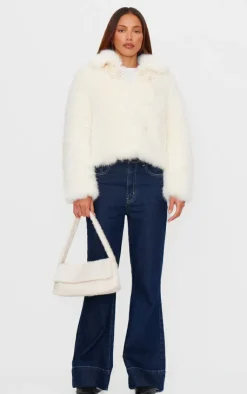 PrettyLittleThing Faux Fur Coats*Plush Faux Fur Toggle Detail Jacket
