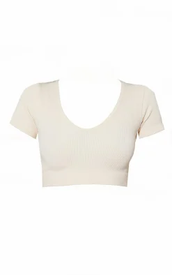 PrettyLittleThing Snatched*Snatched Rib V Neck Band Short Sleeve Crop Top