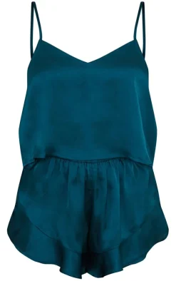 PrettyLittleThing Christmas Pajamas*Frill Satin Cami Short PJ Set