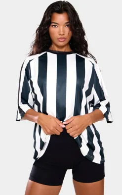 PrettyLittleThing T-Shirts*Striped Oversized Football T-shirt