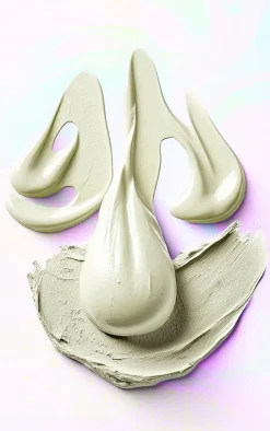 PrettyLittleThing Face Masks*Glow Hub Grow & Glow Mud Mask