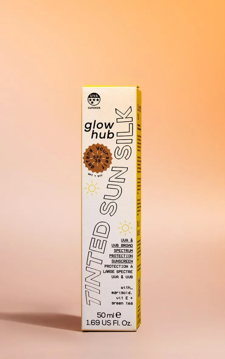 PrettyLittleThing Sun Care*Glow Hub Tinted Sunsilk SPF 30 -