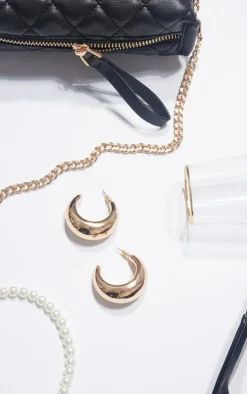 PrettyLittleThing Hoop Earrings*Curved Hoop Earrings