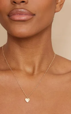 PrettyLittleThing Necklaces*Delicate Heart Pendant Necklace